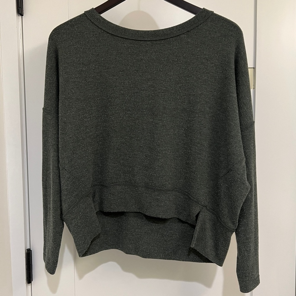 Michael Stars Solid Long-Sleeve Crew Pull-On Swea… - image 1